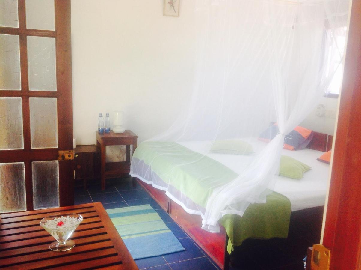 Samans Guesthouse Tangalle Esterno foto
