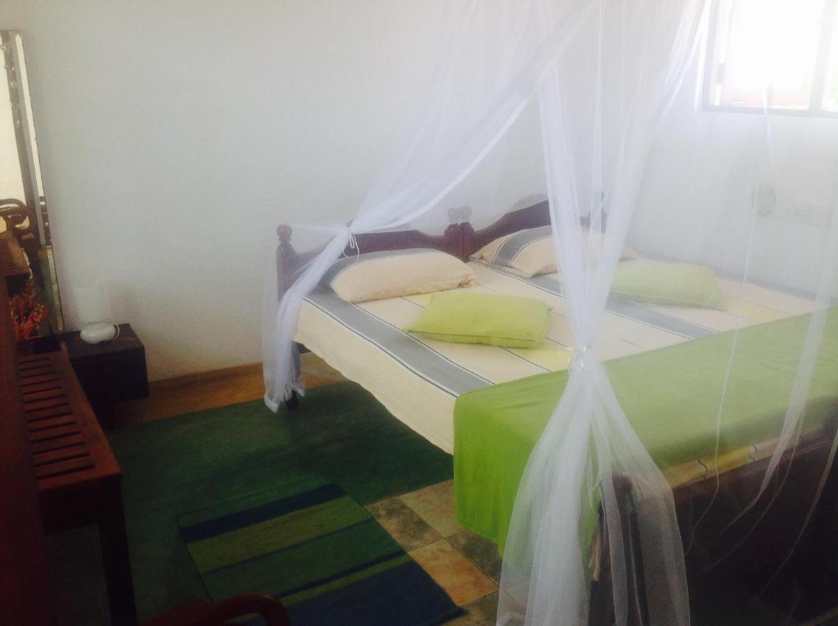 Samans Guesthouse Tangalle Esterno foto