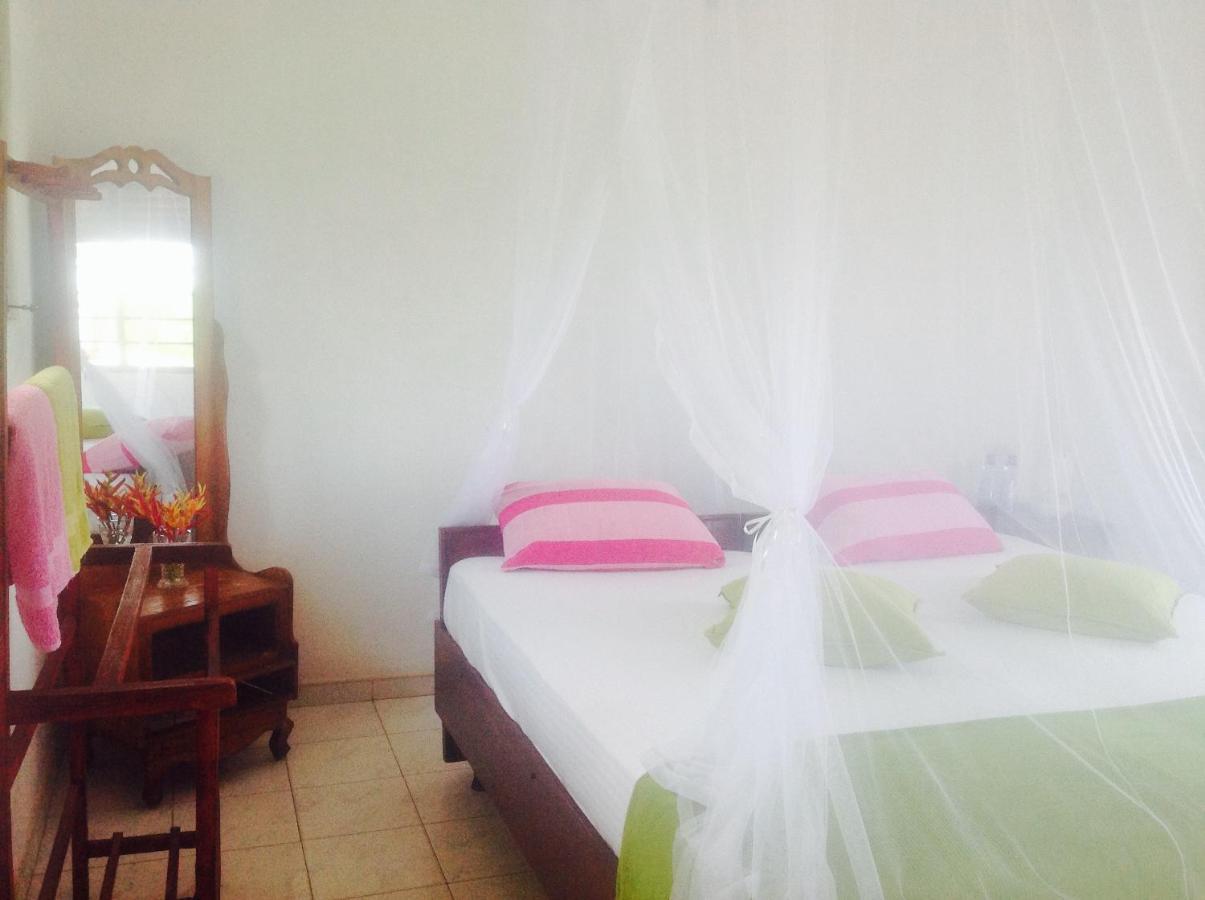 Samans Guesthouse Tangalle Esterno foto